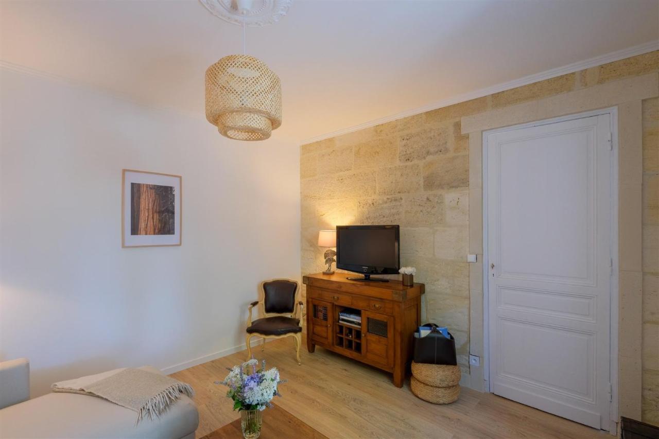Les Suites D'Alienor-Suite Acanthe ペサック エクステリア 写真
