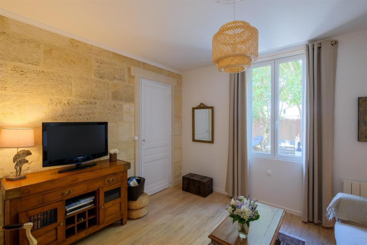 Les Suites D'Alienor-Suite Acanthe ペサック エクステリア 写真